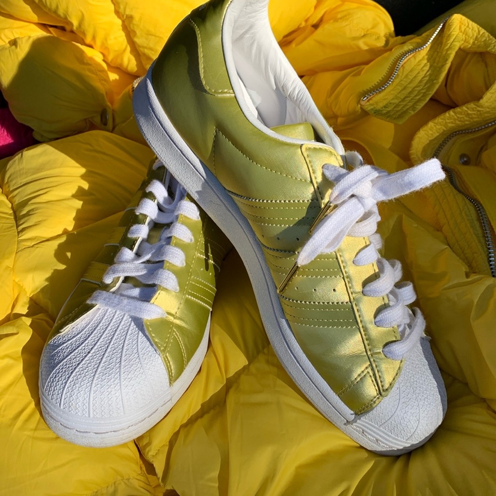 Ladies ADIDAS Gold Superstar Sneakers